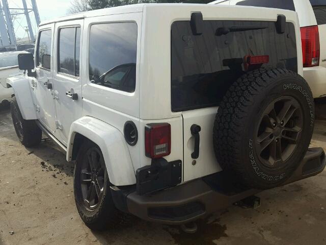 1C4BJWEG4HL521439 - 2017 JEEP WRANGLER U WHITE photo 3