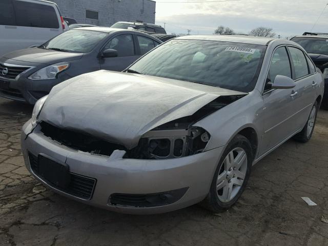 2G1WU58R179219296 - 2007 CHEVROLET IMPALA LTZ SILVER photo 2