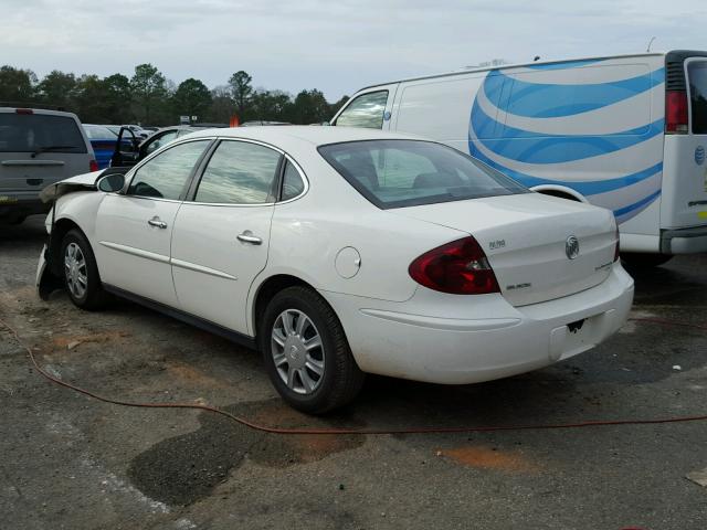 2G4WC552961147211 - 2006 BUICK LACROSSE C WHITE photo 3