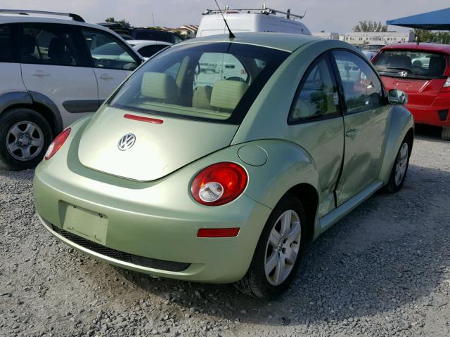 3VWPW31C37M521063 - 2007 VOLKSWAGEN NEW BEETLE GREEN photo 4