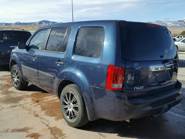 5FNYF4H22CB060138 - 2012 HONDA PILOT LX BLUE photo 3