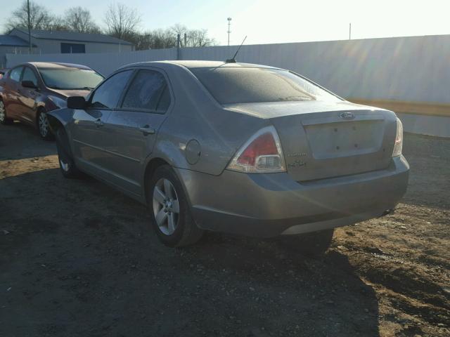 3FAHP07Z68R217783 - 2008 FORD FUSION SE GRAY photo 3