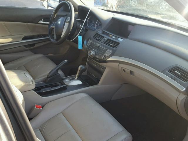 1HGCP36868A042879 - 2008 HONDA ACCORD EXL SILVER photo 5