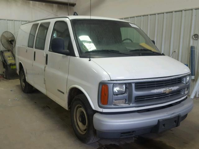 1GCFG25W421157784 - 2002 CHEVROLET EXPRESS G2 WHITE photo 1