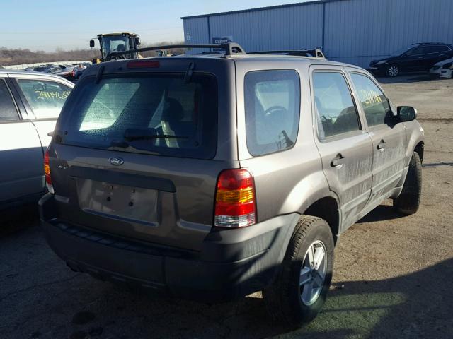 1FMYU92Z85KC73038 - 2005 FORD ESCAPE XLS GRAY photo 4