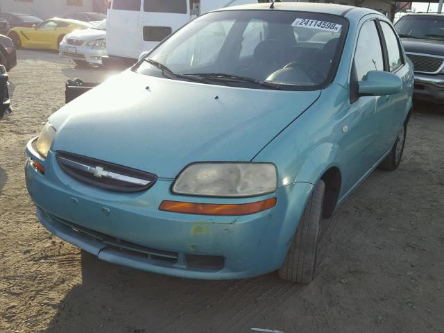 KL1TD52695B397176 - 2005 CHEVROLET AVEO BASE BLUE photo 2