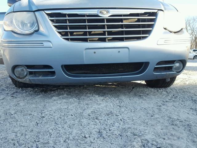 2A8GP64L46R798074 - 2006 CHRYSLER TOWN & COU BLUE photo 9