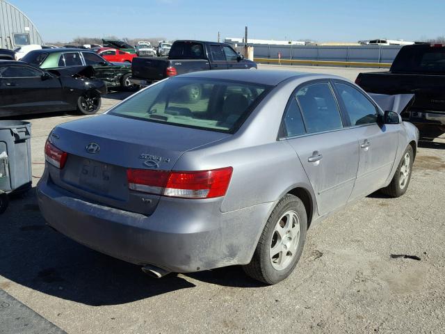 5NPEU46F07H161507 - 2007 HYUNDAI SONATA SE GRAY photo 4