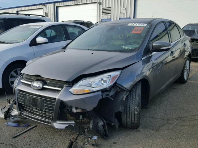 1FAHP3H24CL415630 - 2012 FORD FOCUS SEL GRAY photo 2