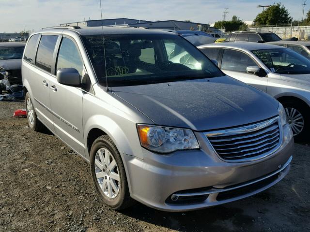 2C4RC1BG2FR551768 - 2015 CHRYSLER TOWN & COU SILVER photo 1