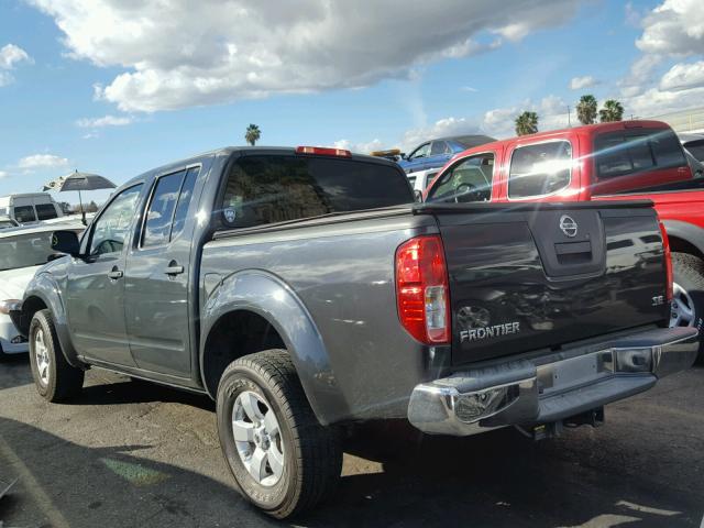 1N6AD0ER2AC440315 - 2010 NISSAN FRONTIER C GRAY photo 3