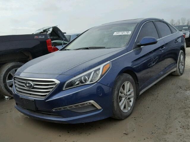 5NPE24AF3FH174067 - 2015 HYUNDAI SONATA SE BLUE photo 2