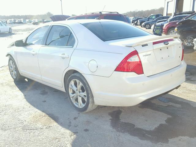 3FAHP0HA9CR371745 - 2012 FORD FUSION SE WHITE photo 3