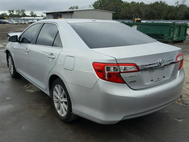 4T1BF1FK4EU741107 - 2014 TOYOTA CAMRY L SILVER photo 3