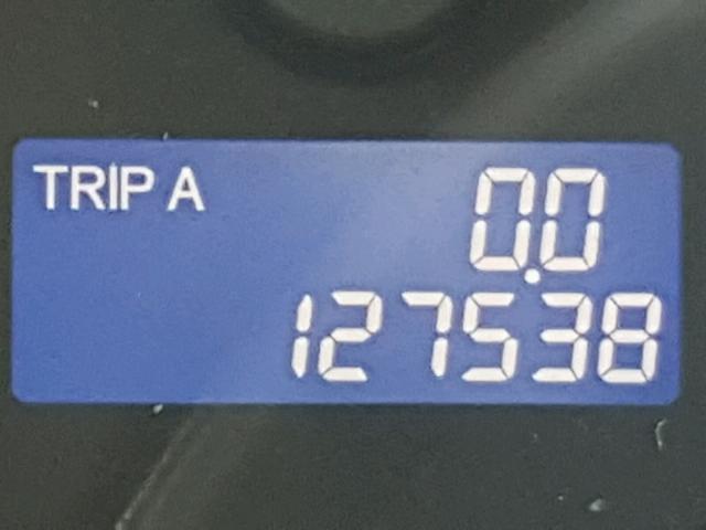 JHMGD38607S056384 - 2007 HONDA FIT S ვერცხლისფერი ფოტო 8