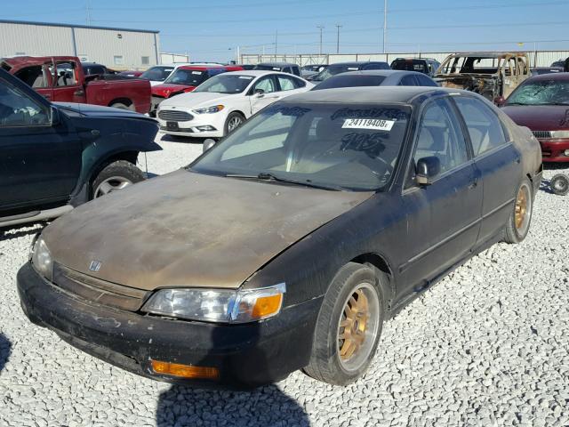 1HGCD5633SA103458 - 1995 HONDA ACCORD LX GOLD photo 2