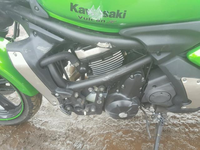 JKAENEB16FDA05082 - 2015 KAWASAKI EN650 B GREEN photo 7