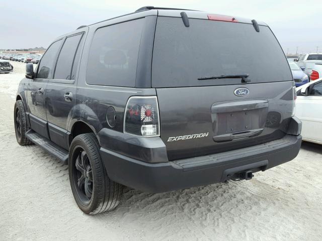 1FMRU15W43LB99499 - 2003 FORD EXPEDITION GRAY photo 3