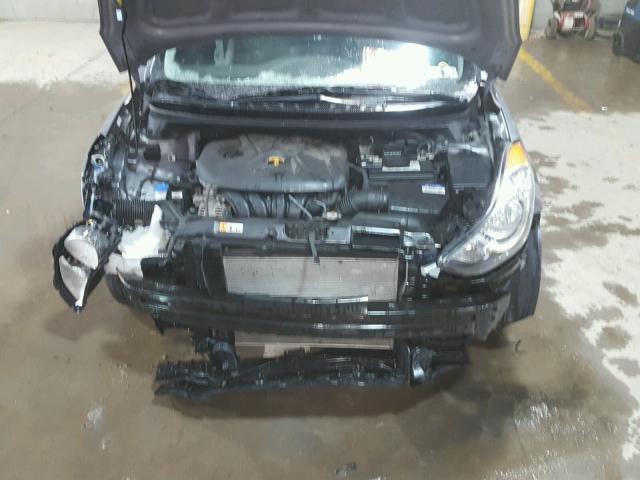 KMHDH4AE3CU476487 - 2012 HYUNDAI ELANTRA GL GRAY photo 7