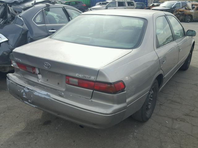 4T1BG22K7XU442755 - 1999 TOYOTA CAMRY CE GRAY photo 4