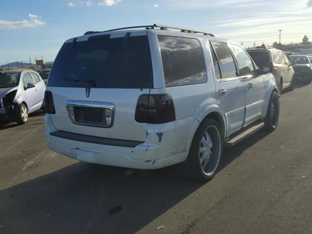 5LMFU27R03LJ46389 - 2003 LINCOLN NAVIGATOR BLUE photo 4