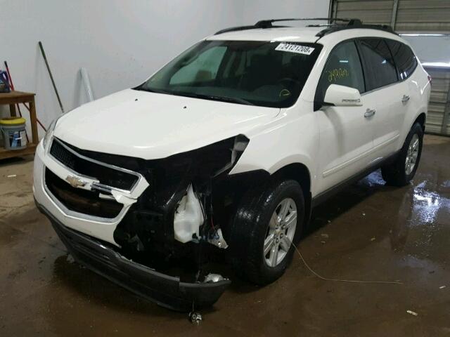 1GNLRFED5AJ222618 - 2010 CHEVROLET TRAVERSE L WHITE photo 2