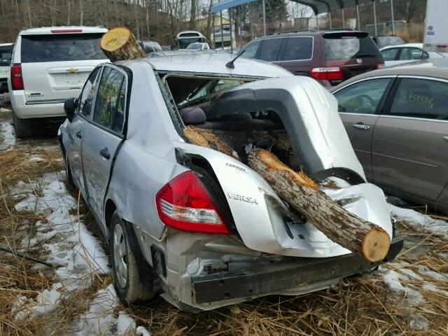 3N1CC11E79L469674 - 2009 NISSAN VERSA S SILVER photo 3