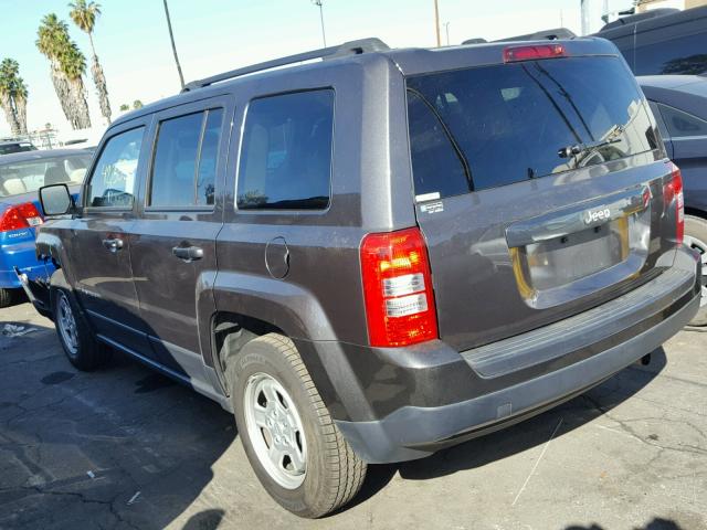 1C4NJPBA4GD747251 - 2016 JEEP PATRIOT SP GRAY photo 3