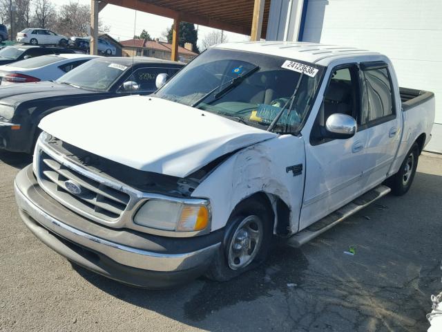 1FTRW07642KA72634 - 2002 FORD F150 SUPER WHITE photo 2