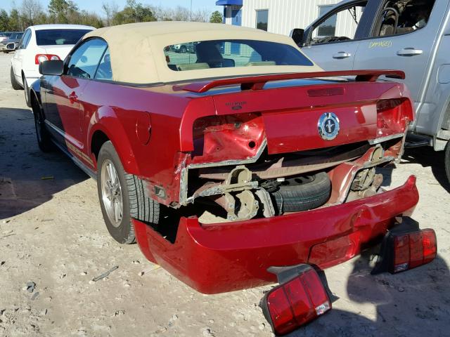 1ZVHT84N755257937 - 2005 FORD MUSTANG RED photo 3