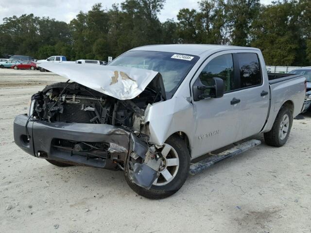 1N6AA07DX8N327169 - 2008 NISSAN TITAN XE SILVER photo 2