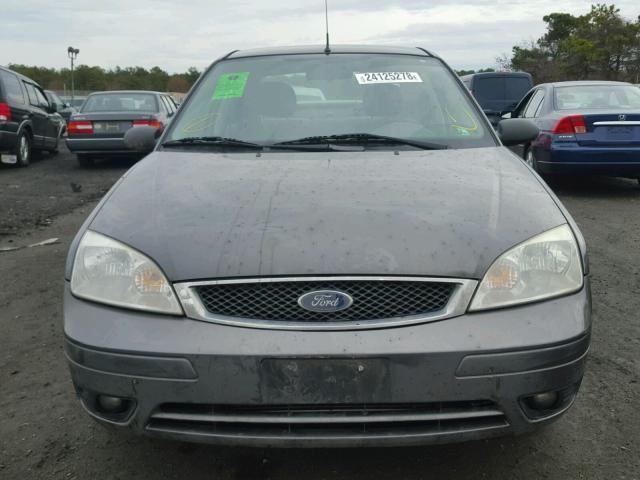 1FAFP34N27W321676 - 2007 FORD FOCUS ZX4 CHARCOAL photo 9