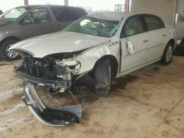 1G4HA5EM7BU126890 - 2011 BUICK LUCERNE CX WHITE photo 2