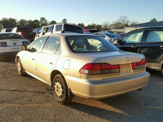 1HGCG56441A138346 - 2001 HONDA ACCORD LX TAN photo 3