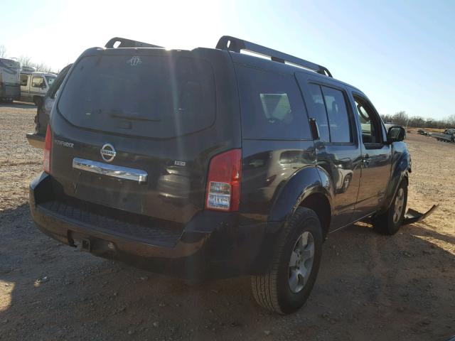 5N1AR1NN2AC605427 - 2010 NISSAN PATHFINDER BLACK photo 4