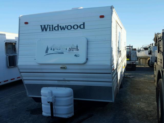 4X4TWDA253C036993 - 2003 WOLD TRAILER BEIGE photo 2