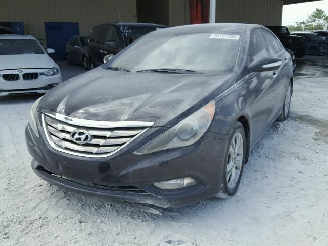 5NPEC4AC1BH115192 - 2011 HYUNDAI SONATA SE BLUE photo 2