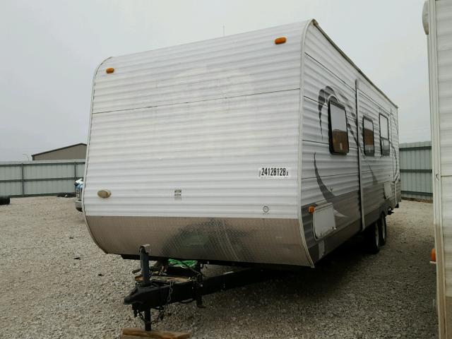 4X4TSMB28AA301070 - 2010 WILDWOOD TRAILER WHITE photo 2