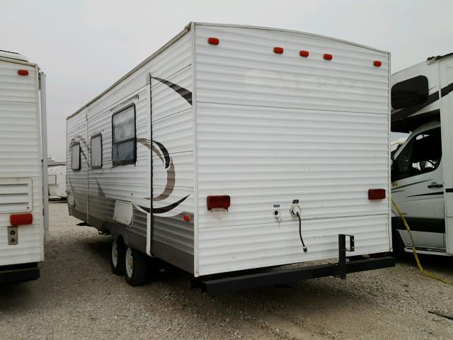 4X4TSMB28AA301070 - 2010 WILDWOOD TRAILER WHITE photo 3