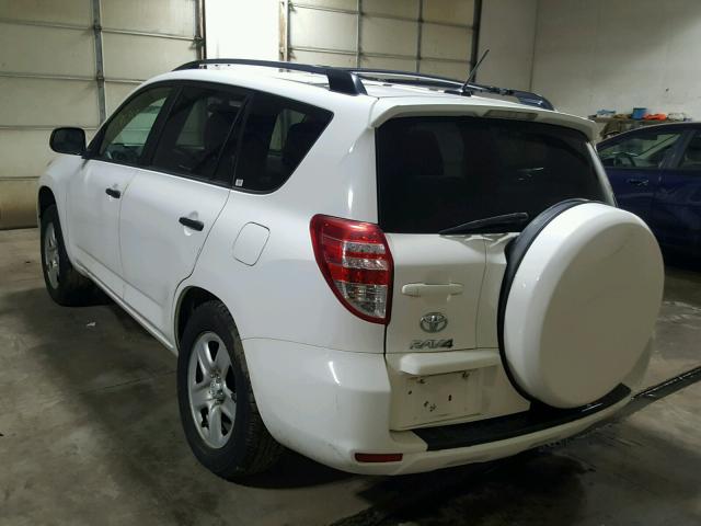 2T3BF4DV2CW217053 - 2012 TOYOTA RAV4 WHITE photo 3