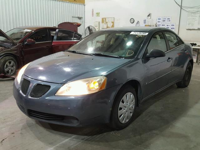 1G2ZF55B864269186 - 2006 PONTIAC G6 GRAY photo 2