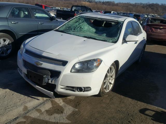 1G1ZE5EB6AF120389 - 2010 CHEVROLET MALIBU LTZ WHITE photo 2