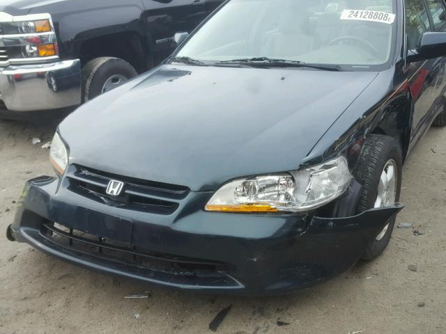 1HGCG1655YA038185 - 2000 HONDA ACCORD EX GREEN photo 9