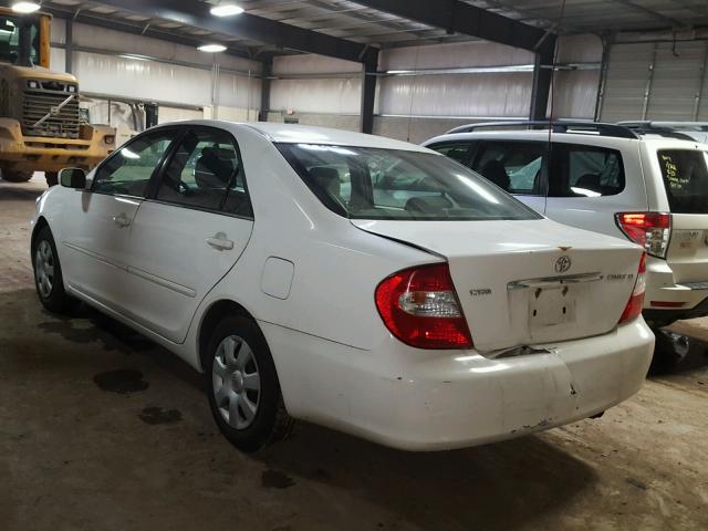 4T1BE32K83U221686 - 2003 TOYOTA CAMRY LE WHITE photo 3