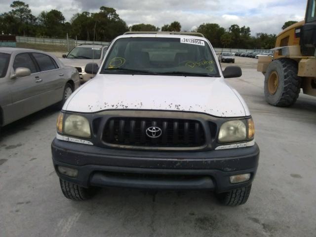 5TEPM62N52Z895020 - 2002 TOYOTA TACOMA WHITE photo 9