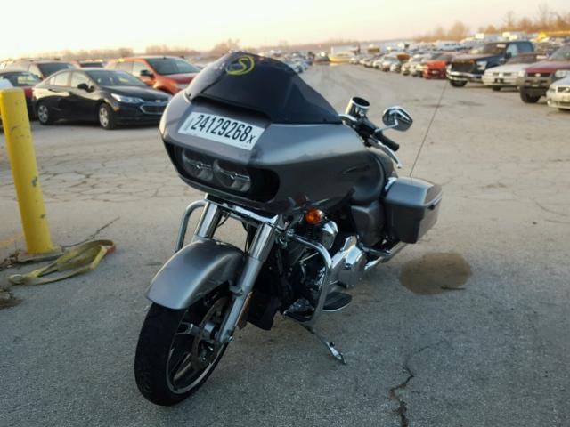 1HD1KHC1XHB615879 - 2017 HARLEY-DAVIDSON FLTRX ROAD GRAY photo 2