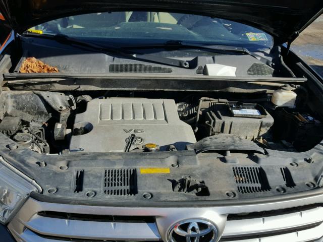 5TDBK3EH2BS073535 - 2011 TOYOTA HIGHLANDER BLACK photo 7