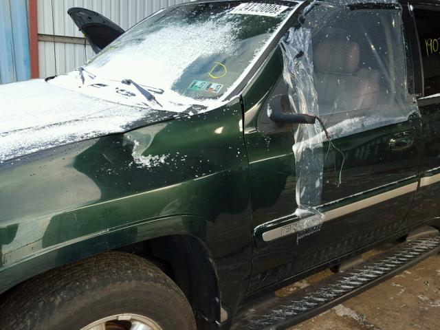 1GKDT13S442216296 - 2004 GMC ENVOY GREEN photo 9