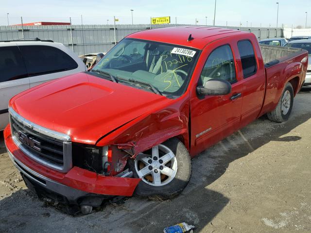 1GTSKVE32AZ184664 - 2010 GMC SIERRA K15 RED photo 2