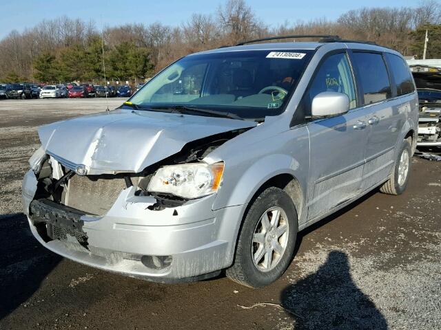 2A8HR54P68R624019 - 2008 CHRYSLER TOWN & COU GRAY photo 1